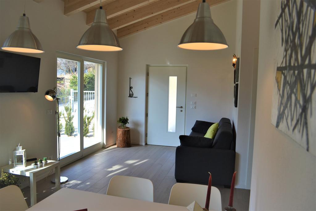 La Gazza Ladra Apartments - Garda Chill Out Дрена Экстерьер фото